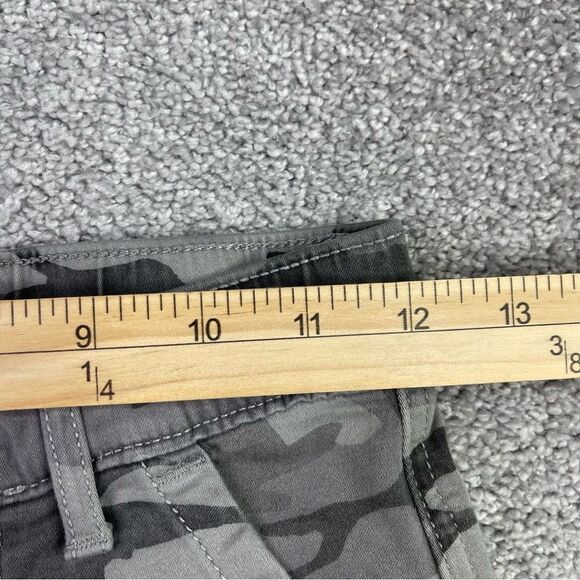 Abercrombie Kids Joggers Girl’s 13/14 Gray Camouflage Cargo Pockets - Picture 8 of 11